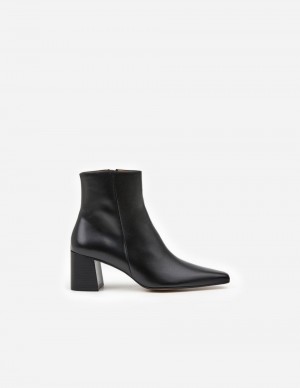 Black Flattered Riley Leather Shoes Boots | GNZUC88812