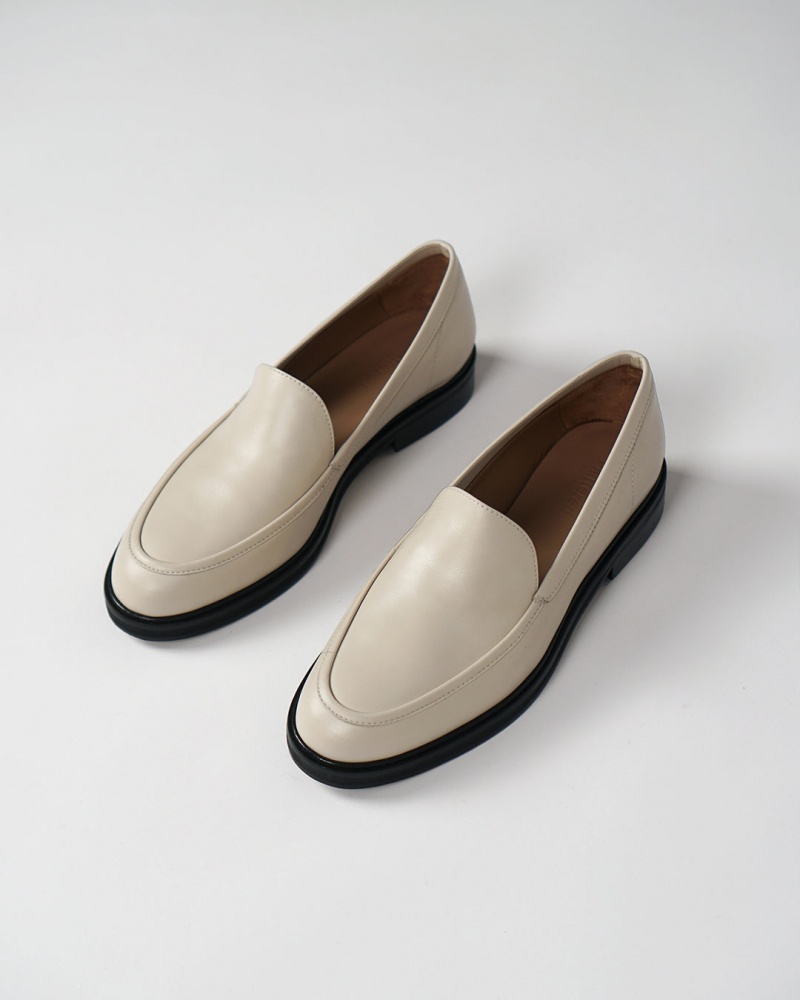 White Flattered Sanna Leather Shoes Loafers | NZQCS30414